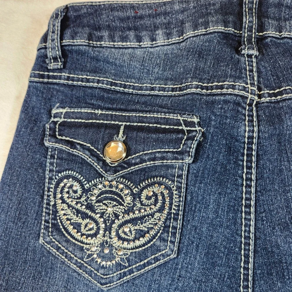 One 5one Bootcut Jeans Women 8 Dark Wash Blue Excellent Embroidered Rhinestone - Picture 13 of 15
